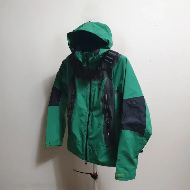 [SOLD OUT] 코오롱여성후드바람막이점퍼/90