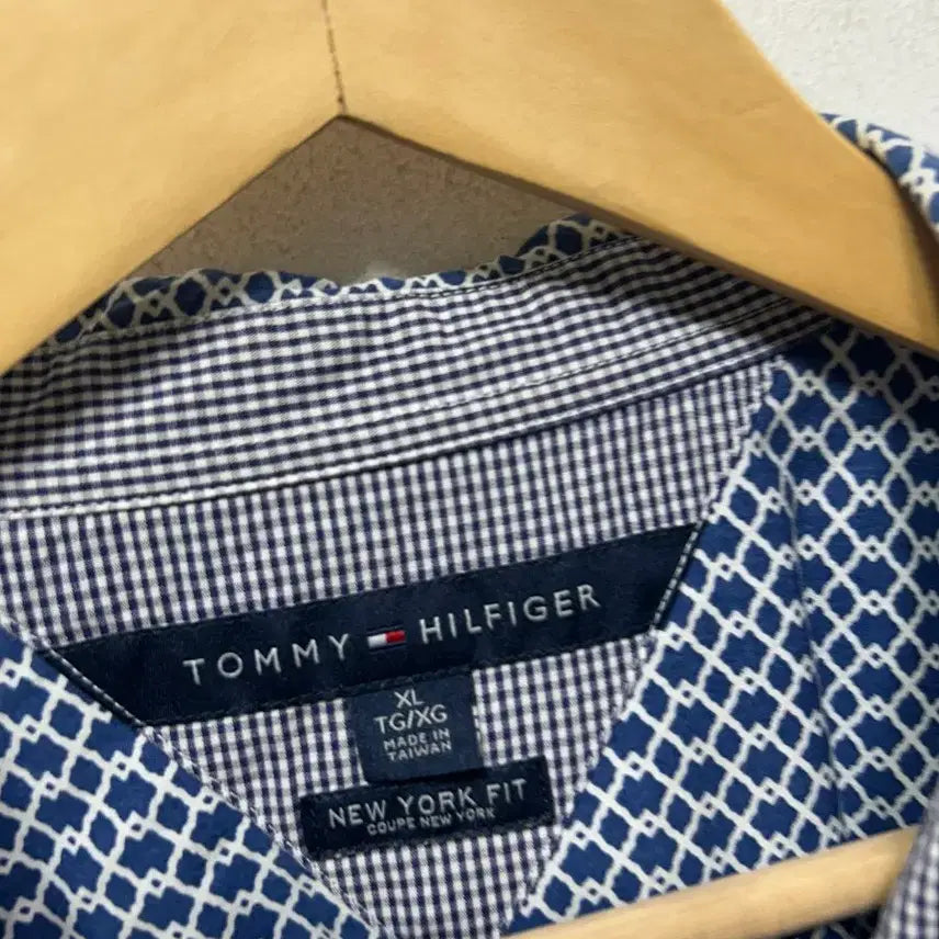 [BUNJANG] Tommy Hilfiger Pattern Long Sleeve Shirt XL / 타미힐피거 패턴 남방 긴팔 셔츠 XL