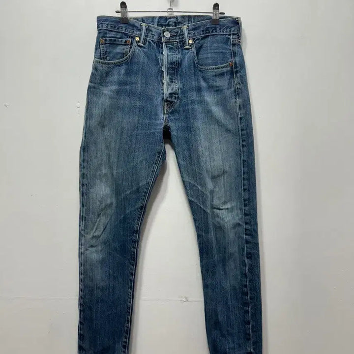 [SOLD OUT] 리바이스 빈티지 데님 청바지 501/CT 32