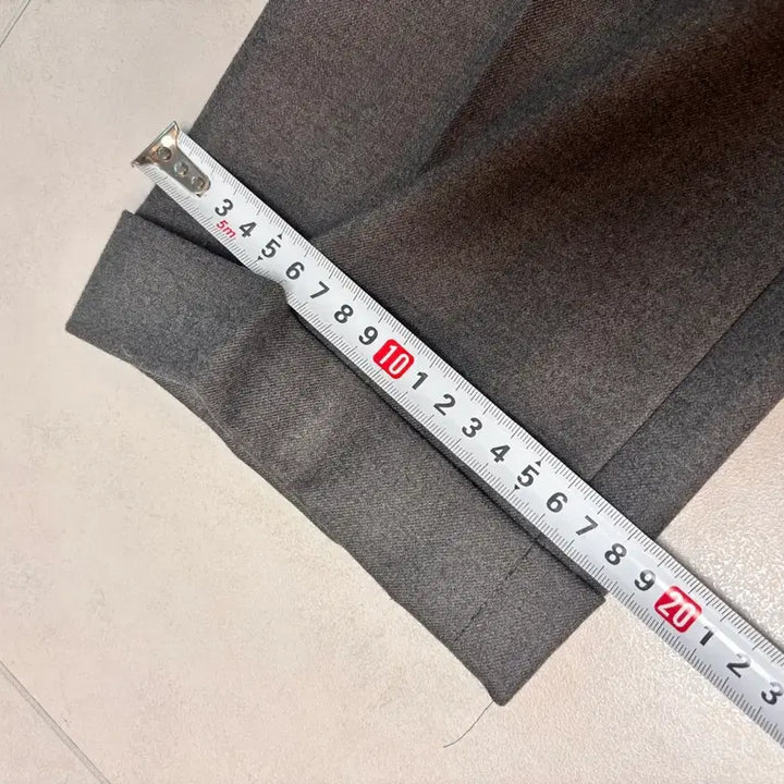 [SOLD OUT] 타임옴므 울 슬랙스 다크그레이
