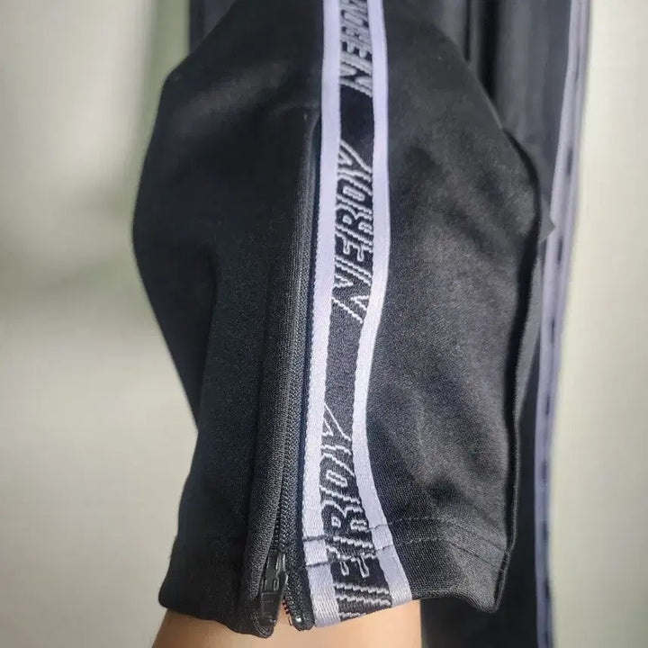 [BUNJANG] NERDY Training Pants M / NERDY 트레이닝 팬츠 M