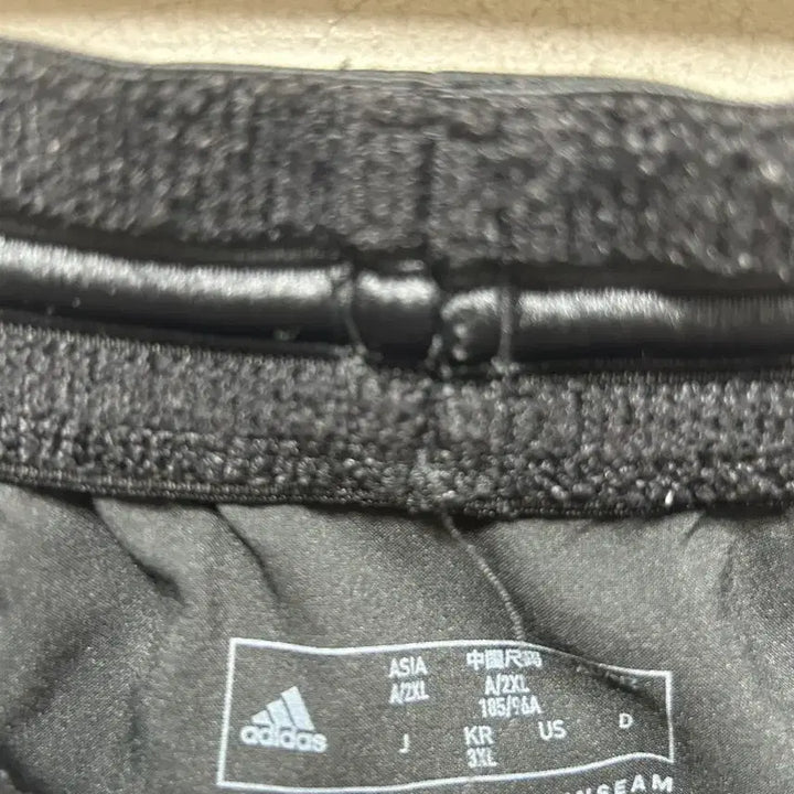 [SOLD OUT] 아디다스 삼선 반바지 블랙 3XL