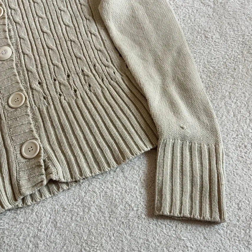 [BUNJANG] Vintage Light Beige Cardigan / 빈티지 연베이지 가디건
