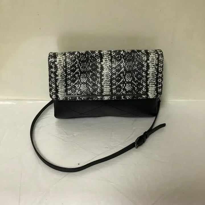 [BUNJANG] Anne Klein Crossbody Bag / 앤클라인 크로스백@9967