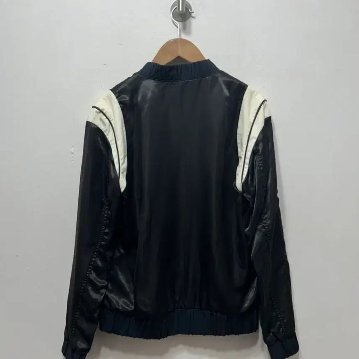 [BUNJANG] LEWITT Black Leather Bomber Jacket / LEWITT 블랙 레더 배색 봄버 자켓