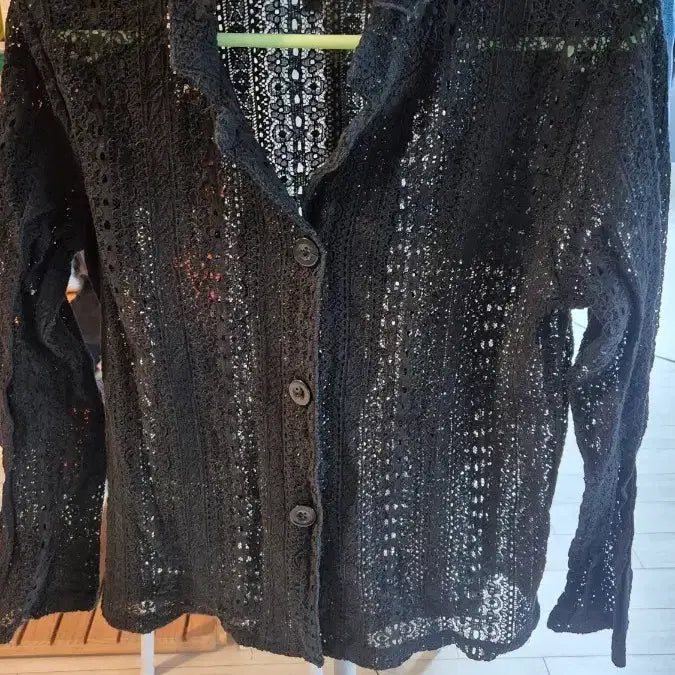 [SOLD OUT] 블랙 레이스 블라우스