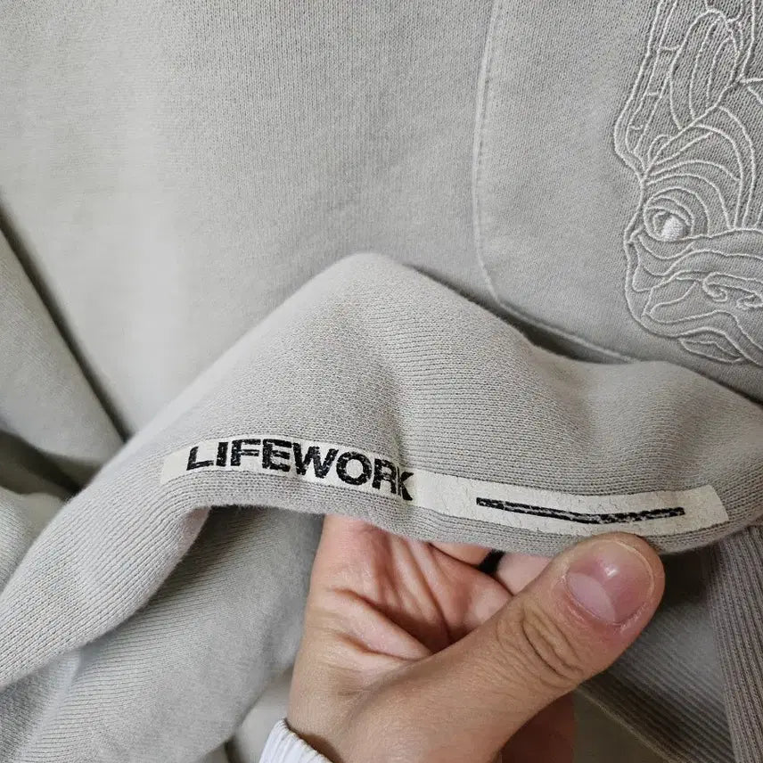 [BUNJANG] Life Work Dog Pocket Sweatshirt L / 라이프워크 강아지 포켓 맨투맨 티셔츠 L