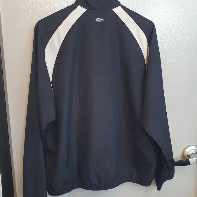 [SOLD OUT] 아디다스 바람막이100