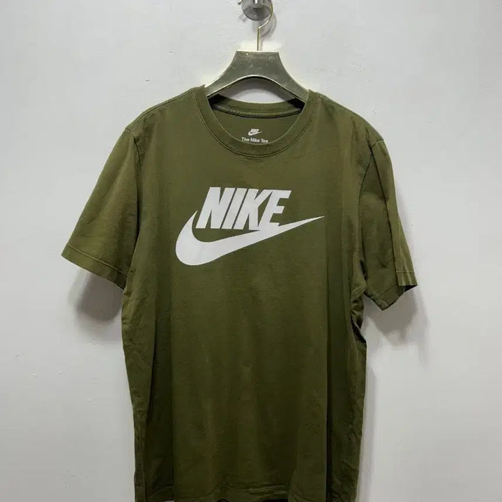 [BUNJANG] Nike Swoosh Short Sleeve T-shirt Khaki L / 나이키 스우시 반팔 티셔츠 카키 L