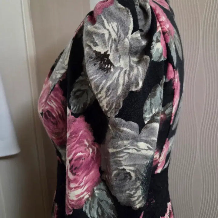 [BUNJANG] Egoist Floral Lace Midi Dress / 에고이스트 플라워 원피스 블랙 레이스 장식 정55사이즈