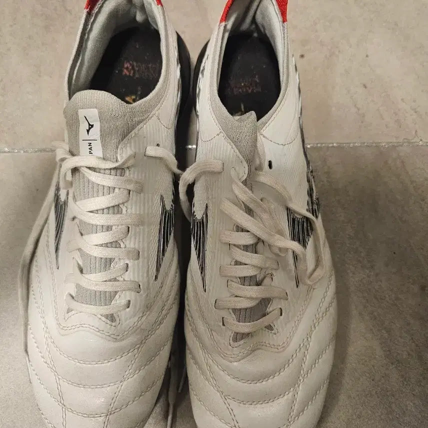 [BUNJANG] Mizuno Neo 3 Beta Japan Soccer Cleats / 미즈노 네오3  베타 재팬 275