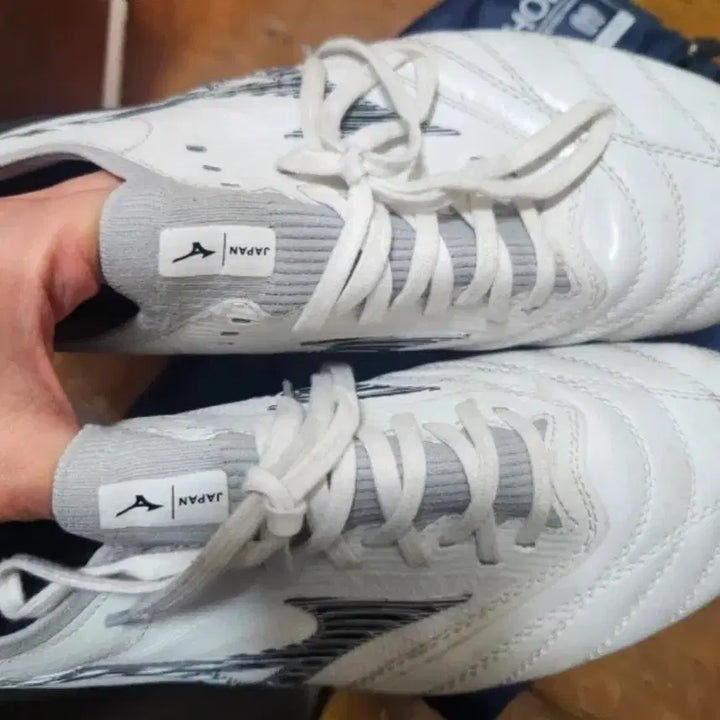 [BUNJANG] Mizuno Neo 3 Beta Japan Soccer Cleats / 미즈노 네오3  베타 재팬 275