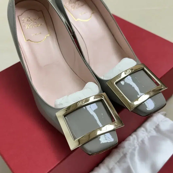 [BUNJANG] Roger Vivier Trumpet Pumps Gray 36 Shoes / 로저비비에 트럼펫 펌프스 그레이 36(230)사이즈팝니다