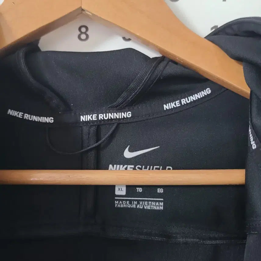 [SOLD OUT] 나이키 쉴드 런닝 바람막이 자켓 점퍼