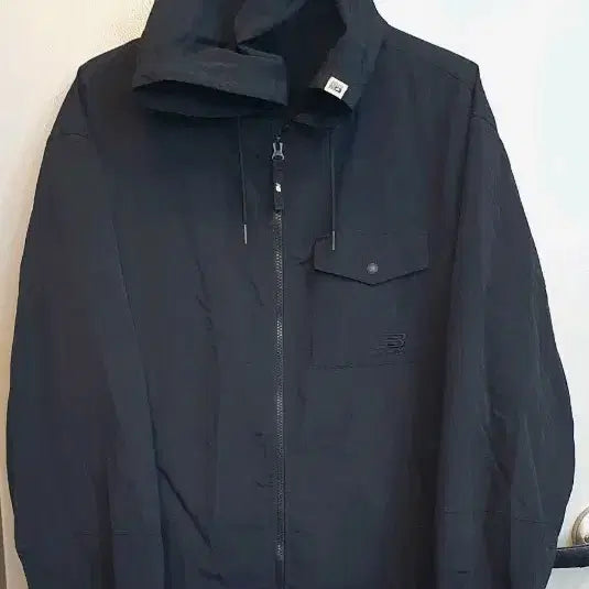 [SOLD OUT] 뉴발란스 후드 바람막이 블랙110상태굿굿