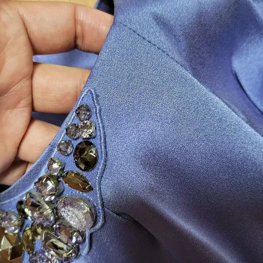 [BUNJANG] Kallia Jewel Blouse / 칼리아 보석 블라우스 55-66 새상품