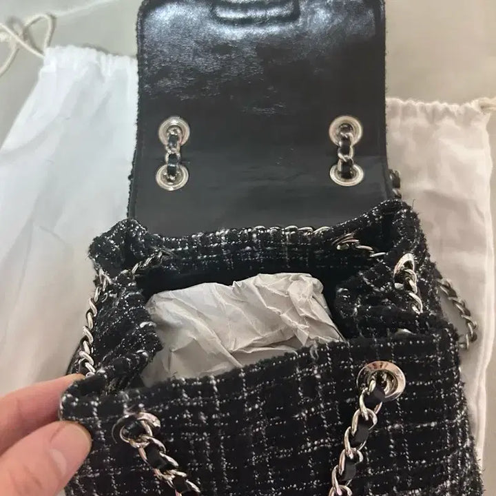 [BUNJANG] Anotheic Tweed Chain Bag / 아노에틱 가방 트위드 체인백 블랙