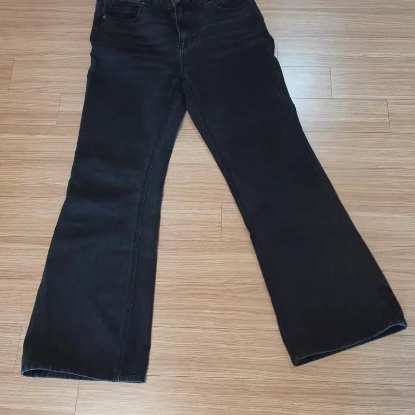 [SOLD OUT] 무신사 블랙 데님 부츠컷 청바지28