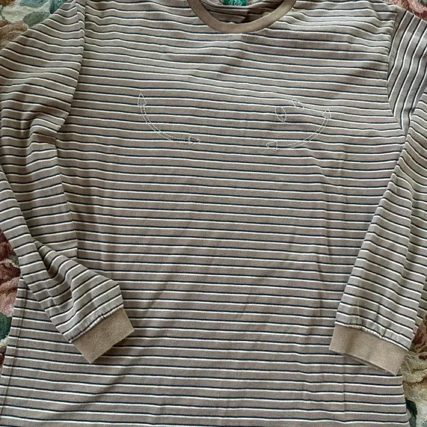 [BUNJANG] L9 Fade Brown Long Sleeve T-Shirt / L9 페이드 브라운 긴팔 티셔츠 스마일