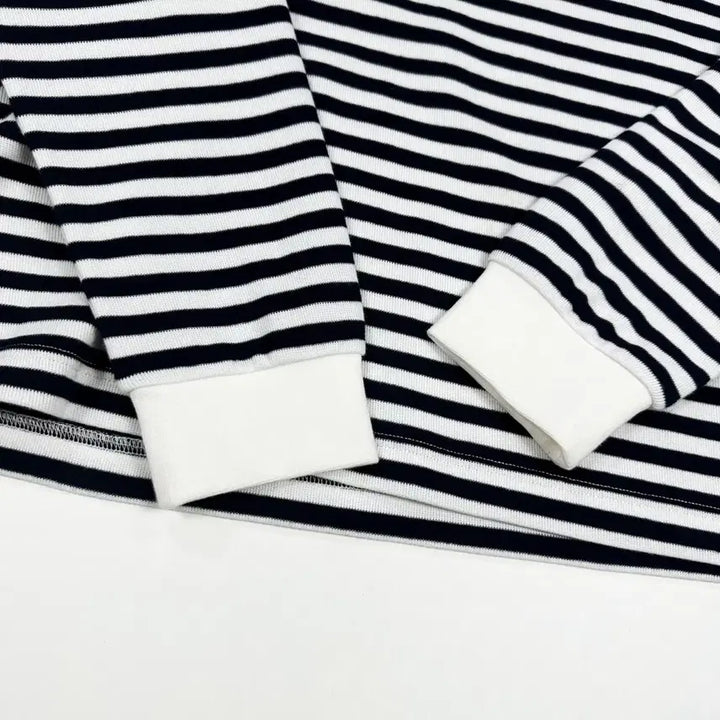 [SOLD OUT] (M) 타미힐피거 클래식 스트라이프 니트 롱슬리브