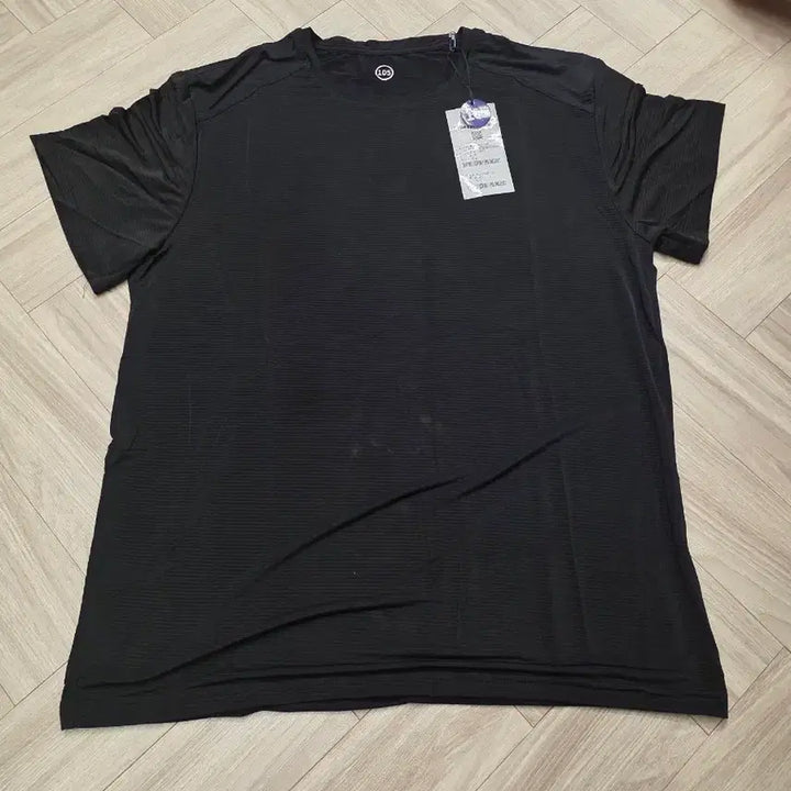 [BUNJANG] Unbranded Cooling Short Sleeve T-shirt (Set of 2) / 냉감 반팔T .105 새제품(2장)