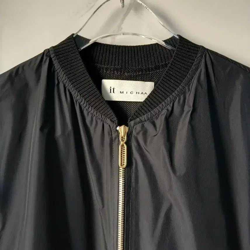 [SOLD OUT] 잇미샤 블랙 레이스 바람막이 자켓