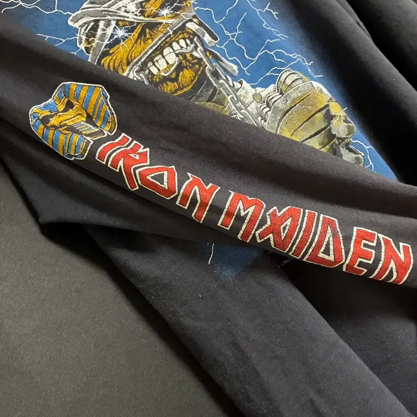 [BUNJANG] Iron Maiden World Slavery Longsleeve T-Shirt / 80s Iron maiden world slavery longsleeve