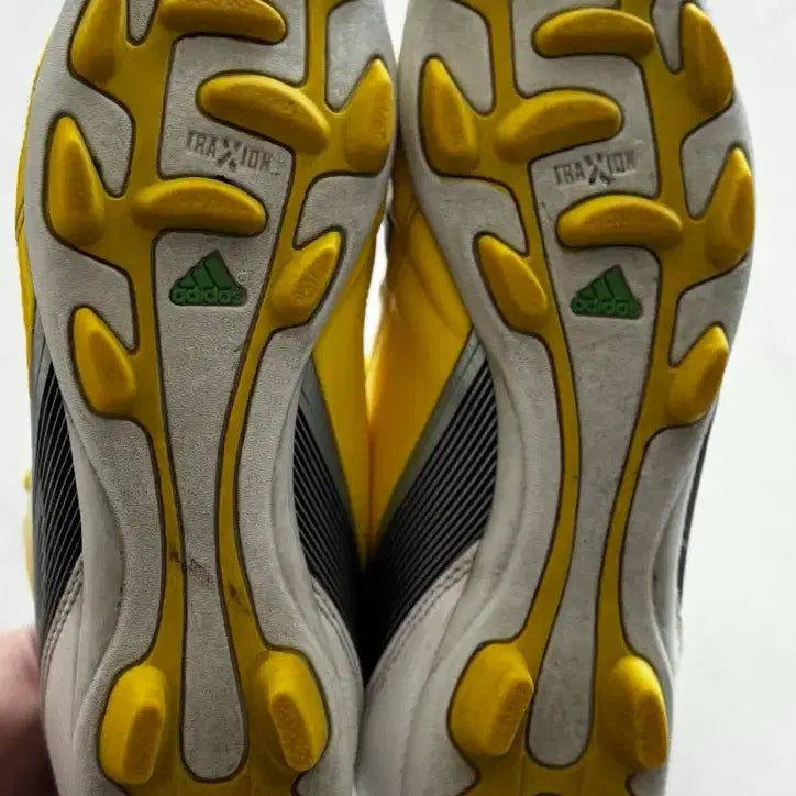 [BUNJANG] Adidas Soccer Cleats Yellow/Black 270 / 아디다스 축구화 옐로우/블랙  270