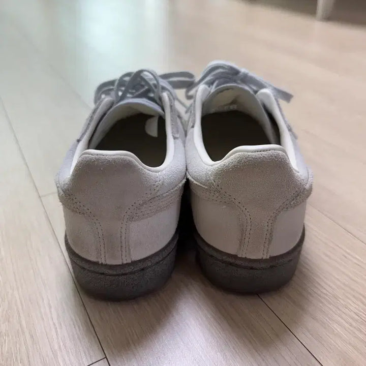 [BUNJANG] Onitsuka Tiger Ivory Sneakers / 오니츠카 타이거 240 사이즈 팝니다