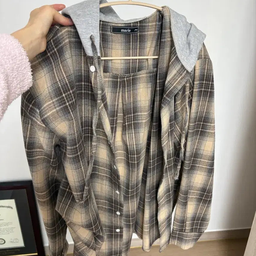 [BUNJANG] Miri Market Hooded Layered Check Shirt Beige / 미리마켓 후드 레이어드 체크셔츠 베이지
