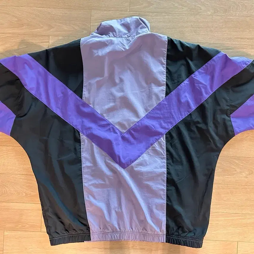 [SOLD OUT] 아디다스 리카이브 퍼플 블랙 우븐 자켓 XL