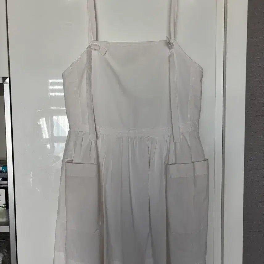[BUNJANG] The Barnet Apron Dress / 미착용) 더바넷 에이프런 드레스 원피스 프리사이즈