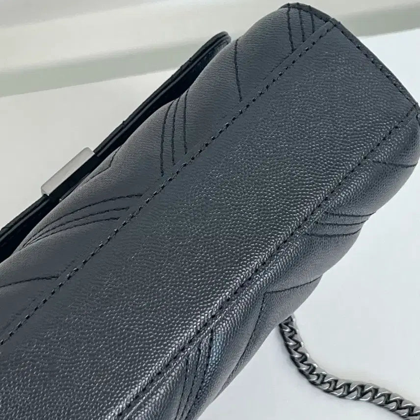[BUNJANG] Couronne Lindsey 23 Crossbody Bag / [정품] 쿠론 린지 23 크로스백 블랙