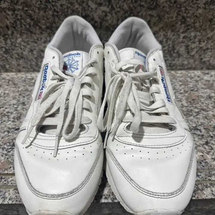 [BUNJANG] Reebok Classic Sneakers / 리복 REEBOK 클래식 270-275 사이즈
