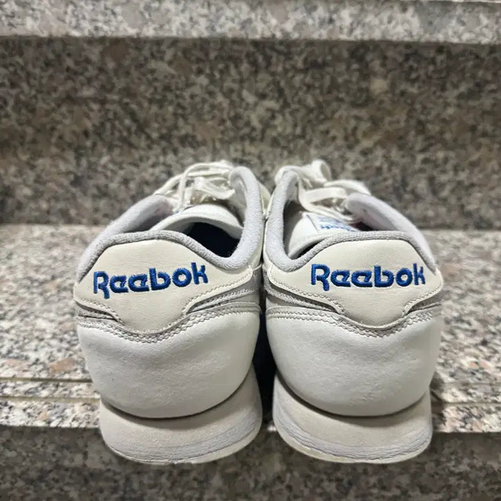 [BUNJANG] Reebok Classic Sneakers / 리복 REEBOK 클래식 270-275 사이즈
