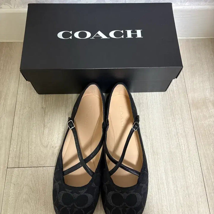 [BUNJANG] Coach Flats New / 코치 플랫슈즈 새상품