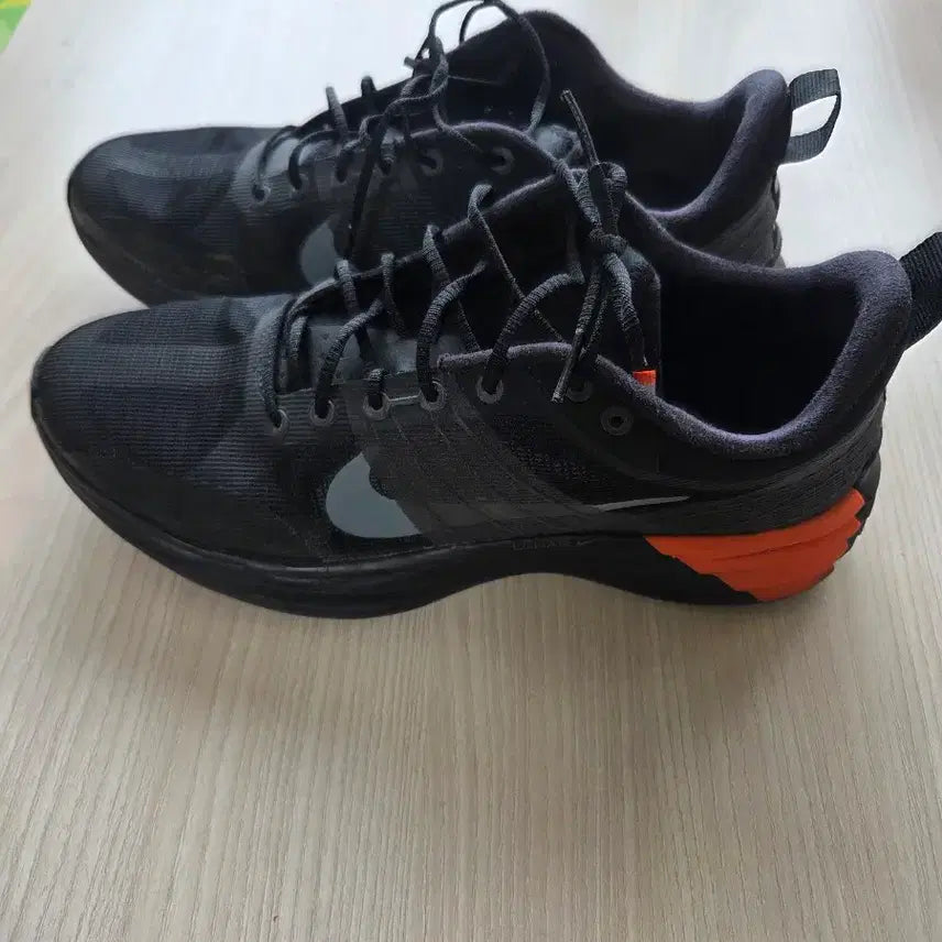 [BUNJANG] Nike Lunar Black and Safety Orange Running Shoes / 나이키 루나 블랙 앤 세이프티 오렌지 남성 런닝화 280mm
