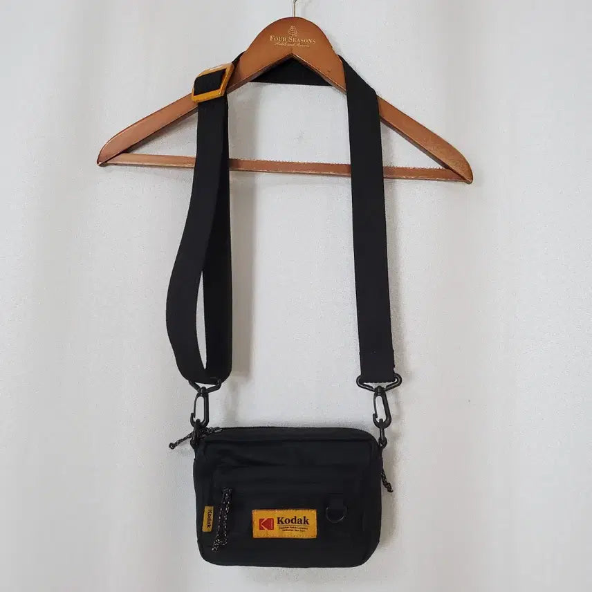 [SOLD OUT] 코닥 가방