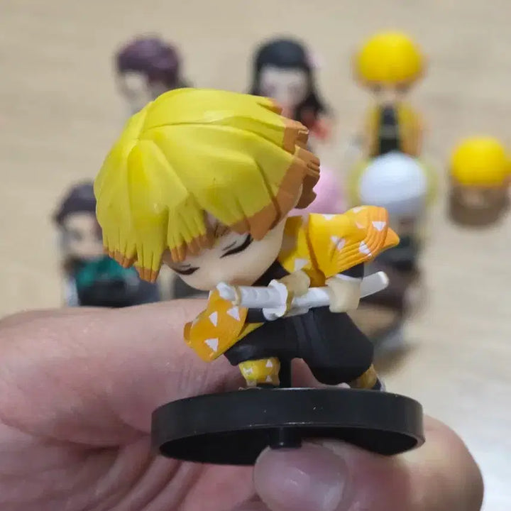 [BUNJANG] Demon Slayer Mini Figures Bundle Set / 귀멸의 칼날 미니 피규어 일괄 판매합니다