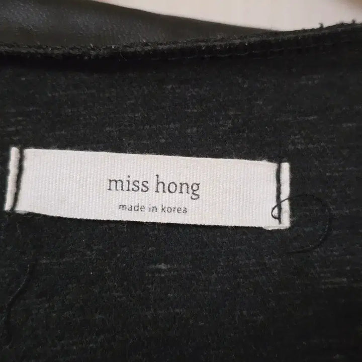[BUNJANG] Miss Hong Crop Short Faux Leather Jacket / 크롭 숏 레더 가죽 자켓 ( 프리)
