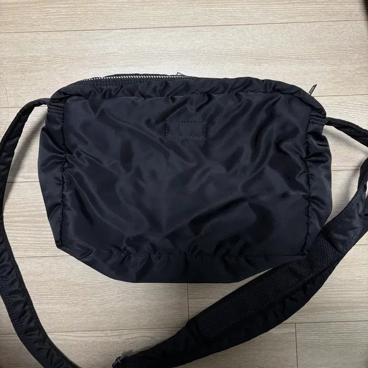 [SOLD OUT] 요시다포터 porter 탱커 숄더백 블랙 라지 L