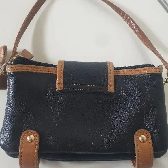[BUNJANG] Via San Damiano Vintage Leather Crossbody Bag / Via San Damiano 빈티지 레더 크로스백