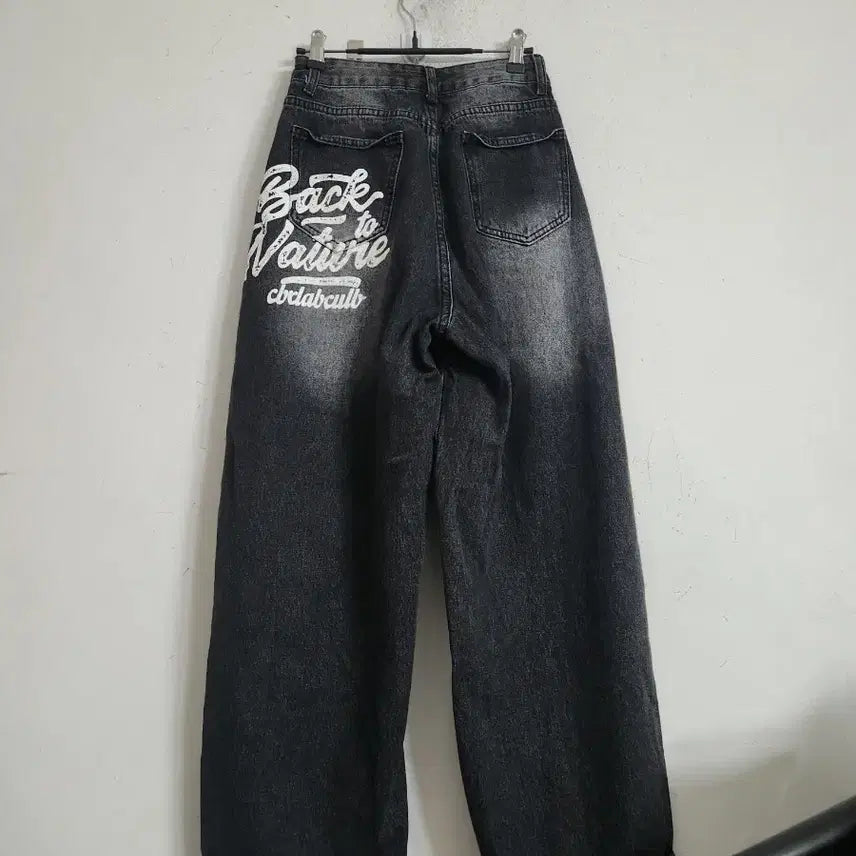 [SOLD OUT] 워싱 블랙 데님 와이드 팬츠
