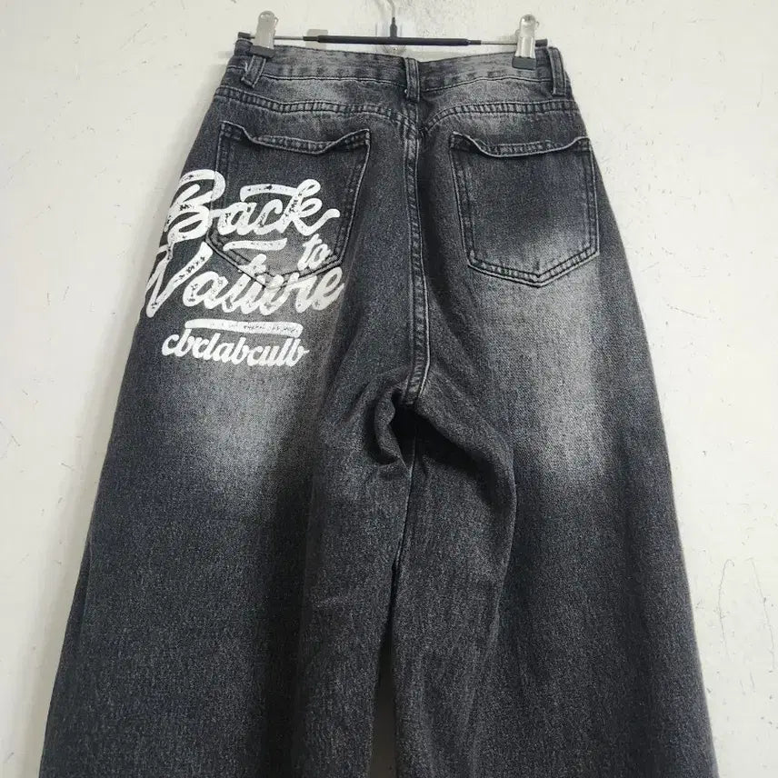 [SOLD OUT] 워싱 블랙 데님 와이드 팬츠