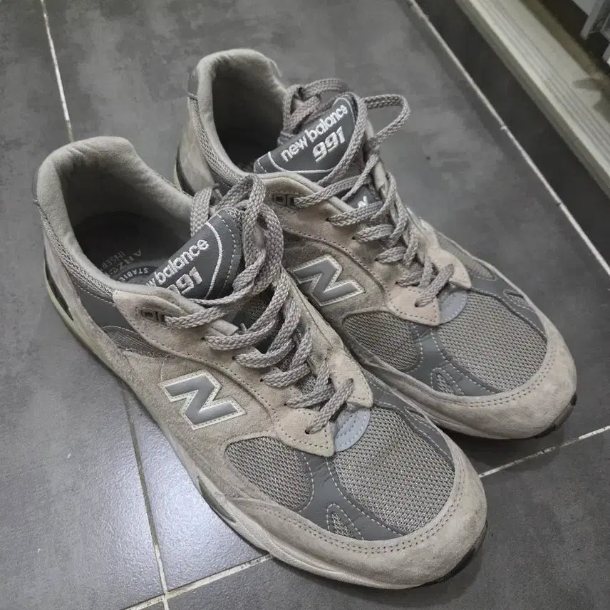 [BUNJANG] New Balance 991 UK Made Grey US 11 / 뉴발란스 991 uk메이드 그레이 290