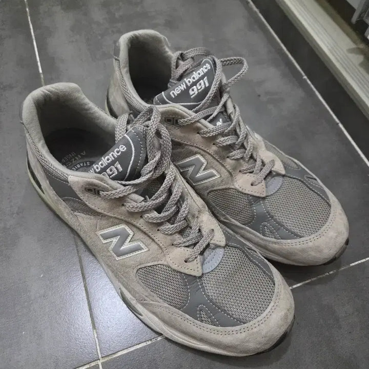 [BUNJANG] New Balance 991 UK Made Grey US 11 / 뉴발란스 991 uk메이드 그레이 290