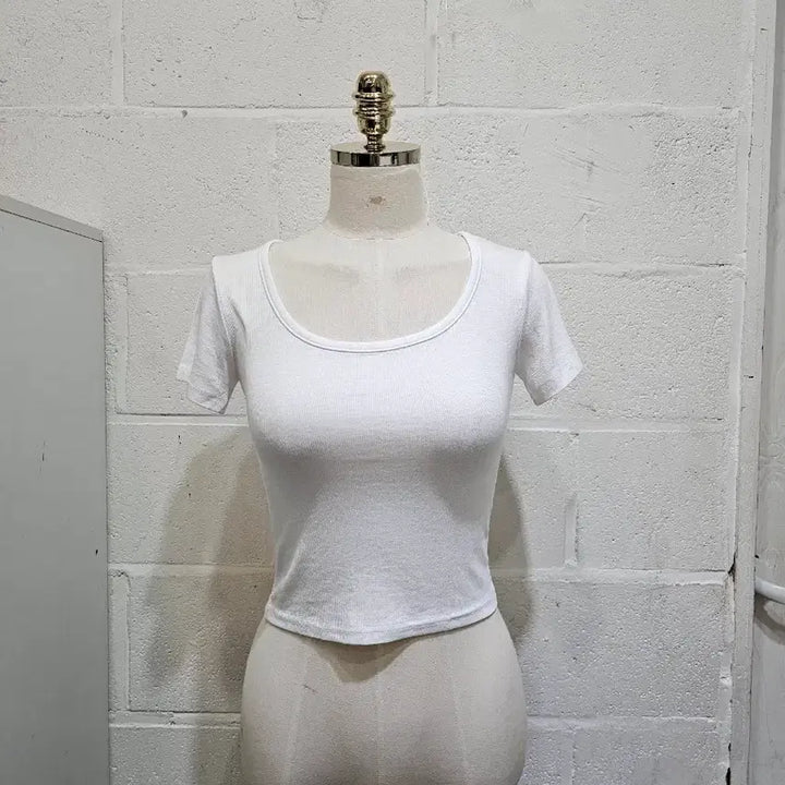 [BUNJANG] Round Neck Cropped Ribbed Short Sleeve T-Shirt - White / 라운드 크롭 골지 반팔- 화이트