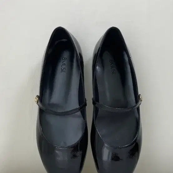 [BUNJANG] Venueet Mary Jane 013 Shoes / 베뉴엣 메리제인 013, 240사이즈