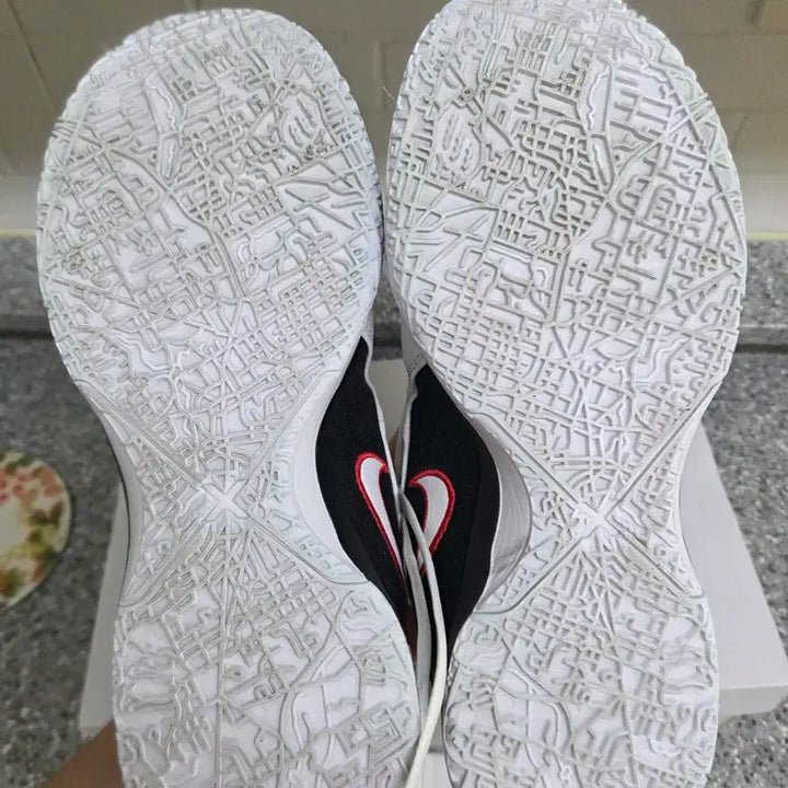 [SOLD OUT] 르브론 nxxt ampd 285