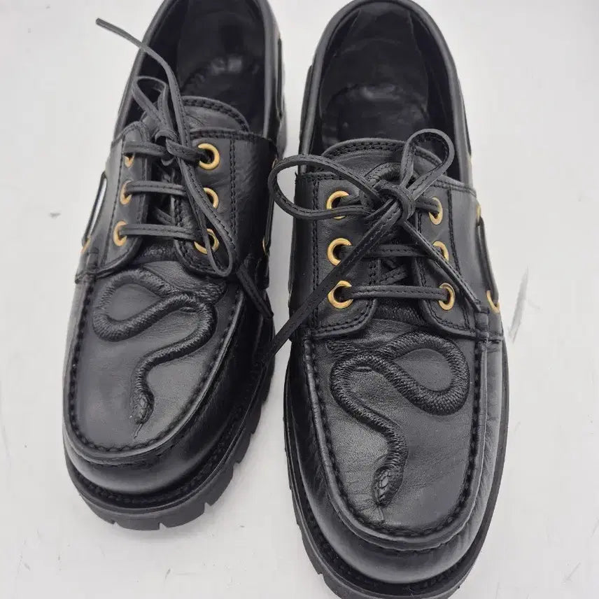 [BUNJANG] Gucci Snake Detail Boat Shoes / 구찌 블랙 스네이크 보트 슈즈